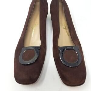 Salvatore Ferragamo Italian Brown Suede Low Heels Lightweight Comfortable Size 7